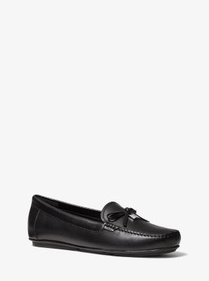 Michael kors patent leather on sale loafers