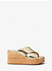 Sandale compensée Cary en cuir métallisé image number 1