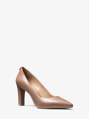 abbi flex leather pump