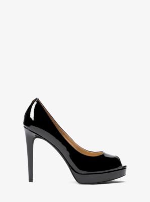 Michael kors 2025 erika pump