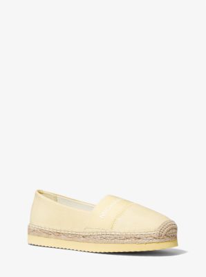 Olivia logo best sale espadrilles guess