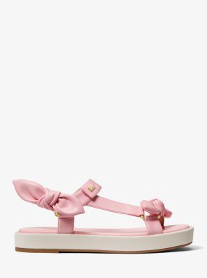 Michael kors bow deals flip flops