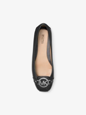 MICHAEL Michael Kors Solid Black Heels Size 7 1/2 - 70% off