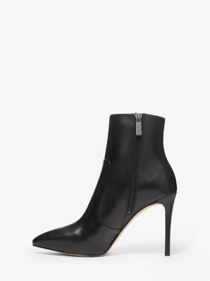 Michael kors hotsell star boots