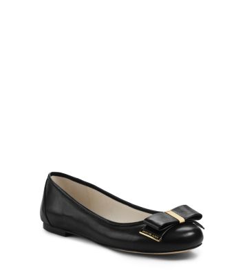 Arriba 73+ imagen michael kors kiera flat