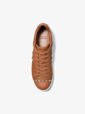 Sneaker Keating van leer met studs image number 3