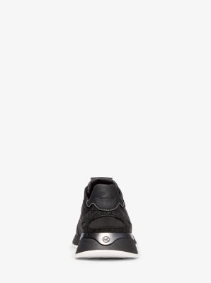 Miles Mixed-Media Trainer