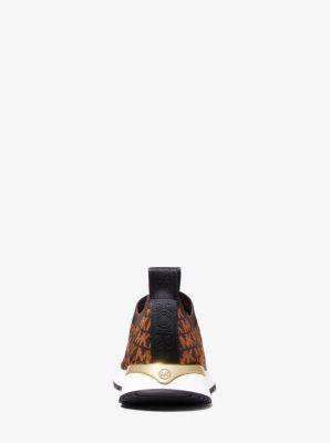 Slip-on-Sneaker Bodie aus Jacquard mit Logomuster image number 2