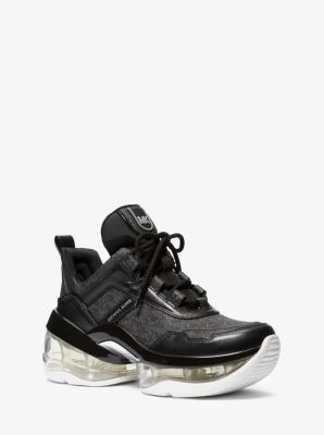 Michael kors trainers black and white online