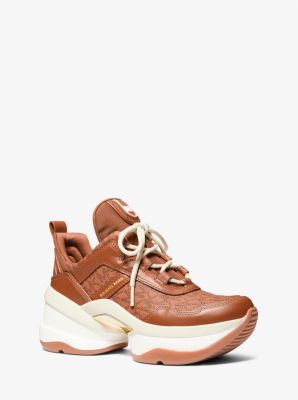 Olympia canvas sale and suede trainer