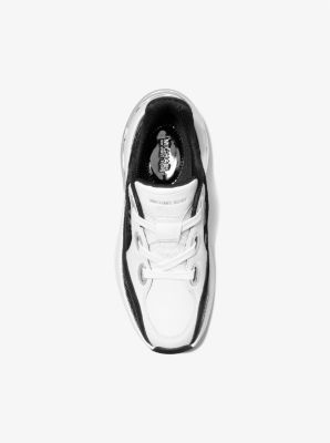 Michael kors trainers black and white online