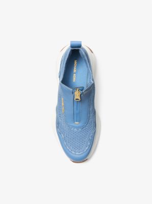 Zuma Mixed-Media Trainer
