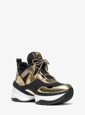 felix scuba and metallic sneaker