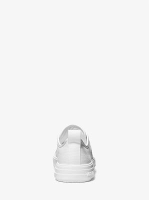 Evy Canvas Sneaker