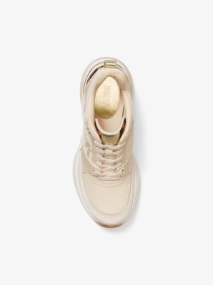 Mickey Mixed-Media Trainer