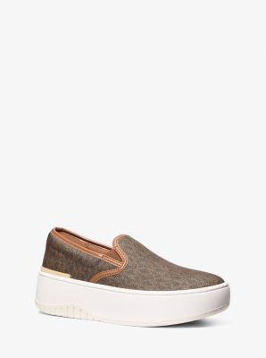 Dottie Signature Logo Platform Slip-On Sneaker