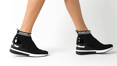 michael kors smart watches black