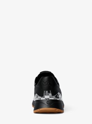 Dax Patent and Mesh Trainer