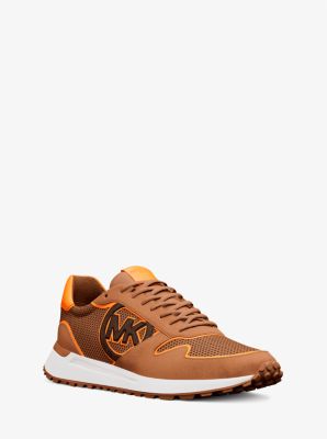 Dax Mixed-Media Trainer