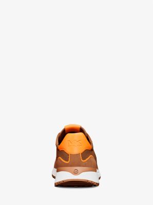Dax Mixed-Media Trainer