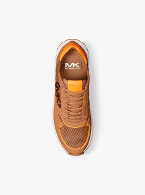 Dax Mixed-Media Trainer