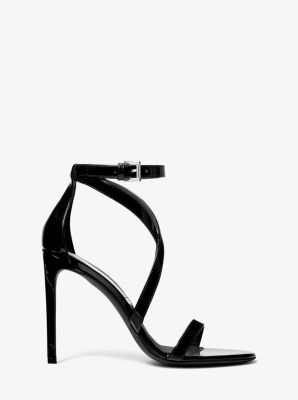 Ingrid Patent Leather Sandal in NEGRO | Michael Kors