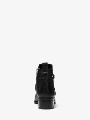 Crossover Strap Ankle Boots Ex Wide