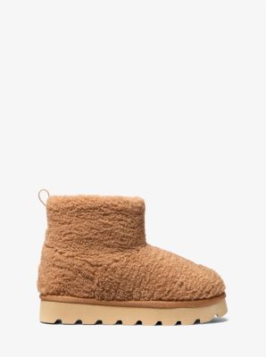 マイケルコースWinnie Faux Shearling Boot