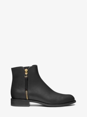 Michael Kors leather stretch boots - مون اوتليت Moon Outlet