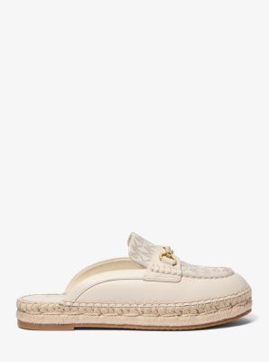 Mule de style espadrille Carson en cuir à logo Signature in VANILLE | Michael Kors
