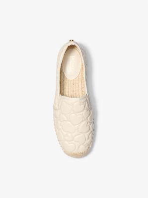 Espadrille Hastings brodée d’un cœur in CRÈME LÉGER | Michael Kors