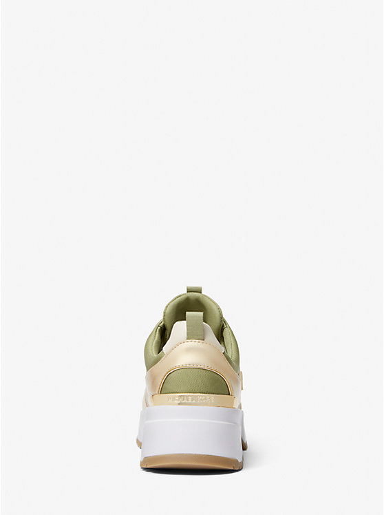 Cosmo Canvas Trainer image number 2