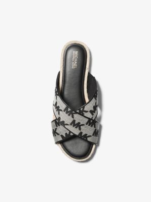 Michael kors best sale slippers price