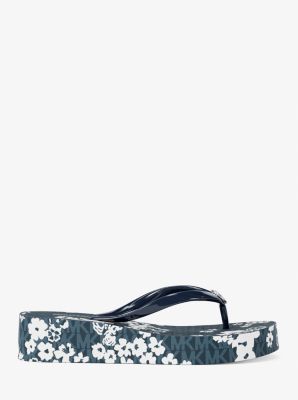 Bedford Printed Signature Logo Flip Flop in NAVY | Michael Kors