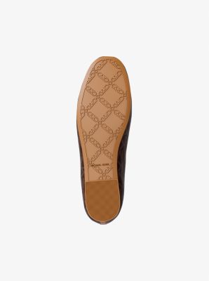 Savannah Signature Logo Ballet Flat