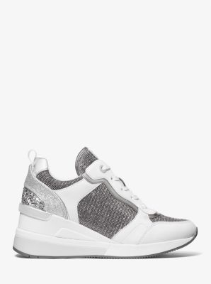 Crista Mixed-Media Trainer