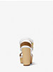 Sandale à plateforme Carmen en faux cuir gaufré à motif de lézard image number 2