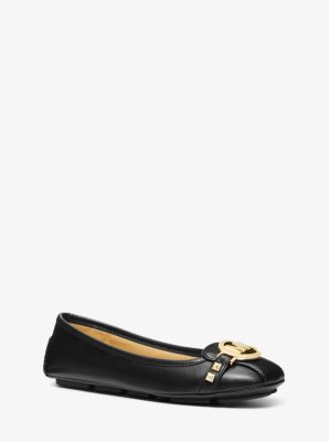 Actualizar 53+ imagen michael kors fulton moc flats black ...