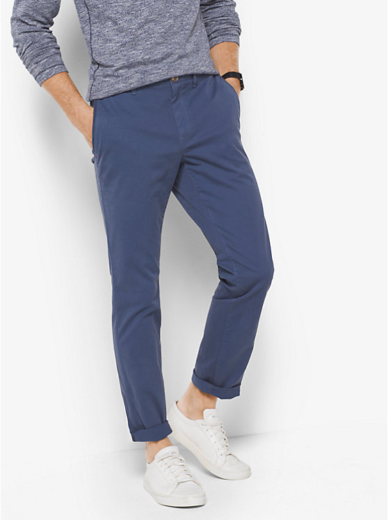 Pantalon ajusté en sergé de coton à cinq poches image number 0