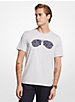 T-shirt en coton à imprimé de lunettes aviateur à logo d'inspiration papier journal image number 0