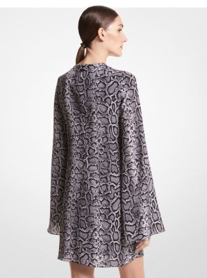 Vestido recto de crep&eacute; de China de seda org&aacute;nica con motivo de serpiente