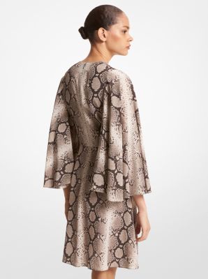 Vestido plisado en crep&eacute; de China de seda org&aacute;nica con estampado de pit&oacute;n