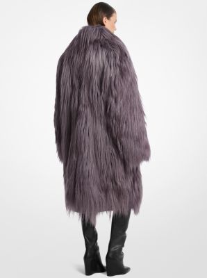 Abrigo con cuello chal de piel de oveja de pelo largo