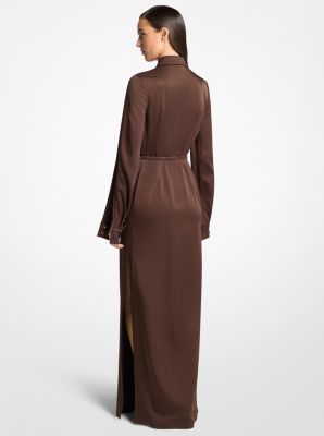 Vestido camisero con mangas con abertura en sat&eacute;n t&eacute;cnico