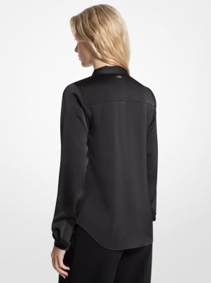 Blusa in raso con colletto a nastro con frange image number 1
