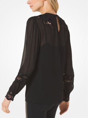 Blouse en mousseline &agrave; applications en velours