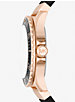 Montre Everest mince surdimensionnée de ton or rose à pavé et à bracelet en silicone gaufré image number 1