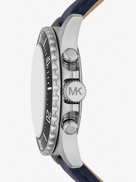 Oversized Everest Silver-Tone and Pebbled Leather Watch image number 1