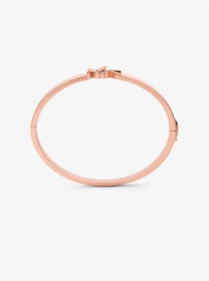 Michael kors rose 2024 gold logo bracelet