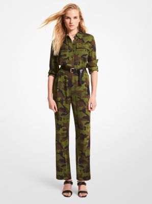 Jumpsuit aus Seiden-Georgette mit Camouflagemuster image number 0